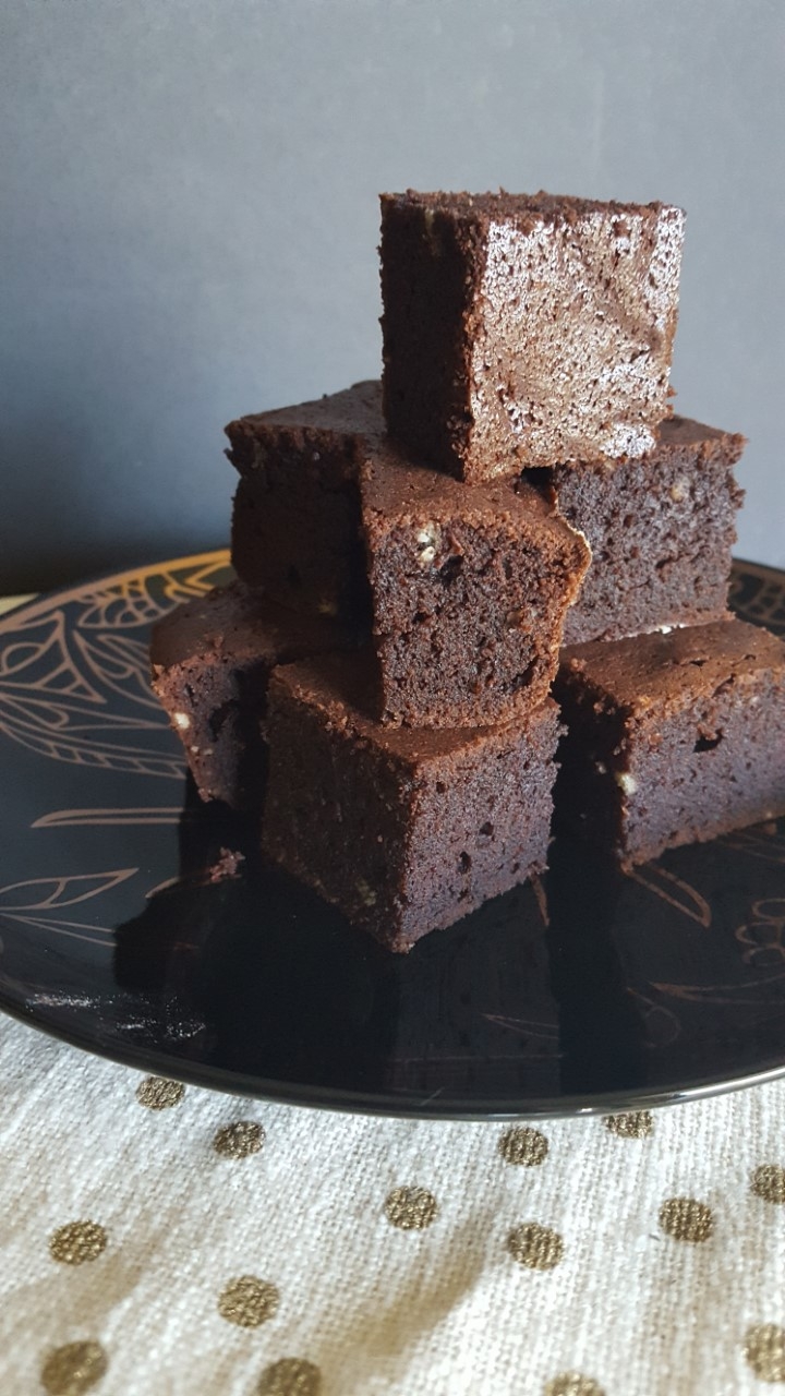 Rum Brownies and Welcome to #Choctoberfest with Imperial Sugar - Fix Me ...