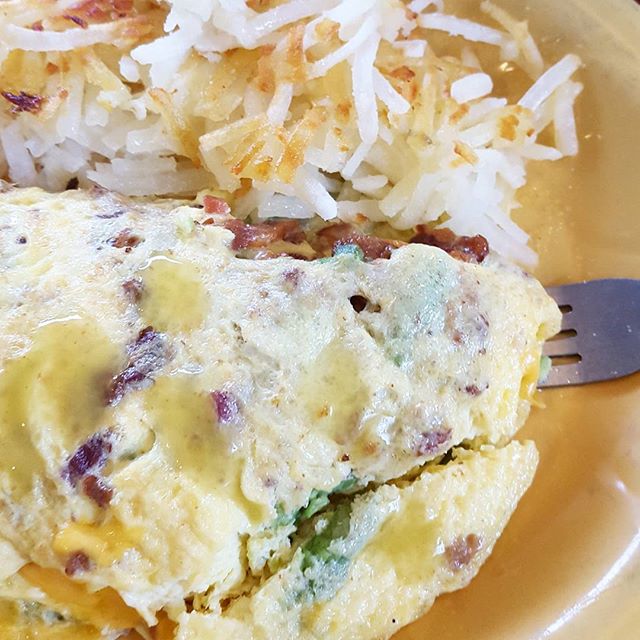 Breakfast at Dishners finally a really good omelet and hashhellip