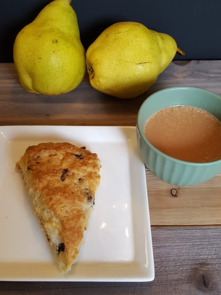 chocolate-and-pear-scone-with-tea-and-pears