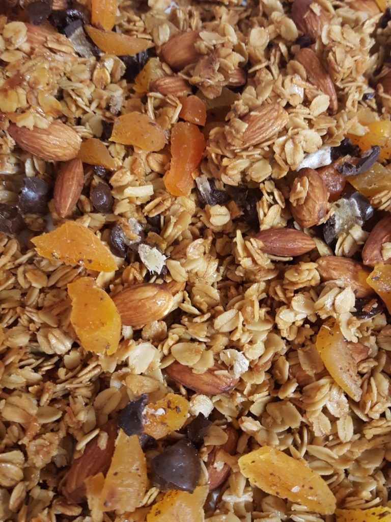 tropical-granola-up-close