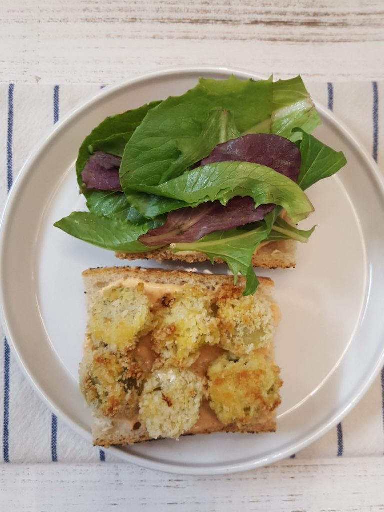 baked-green-cherry-tomato-po-boy