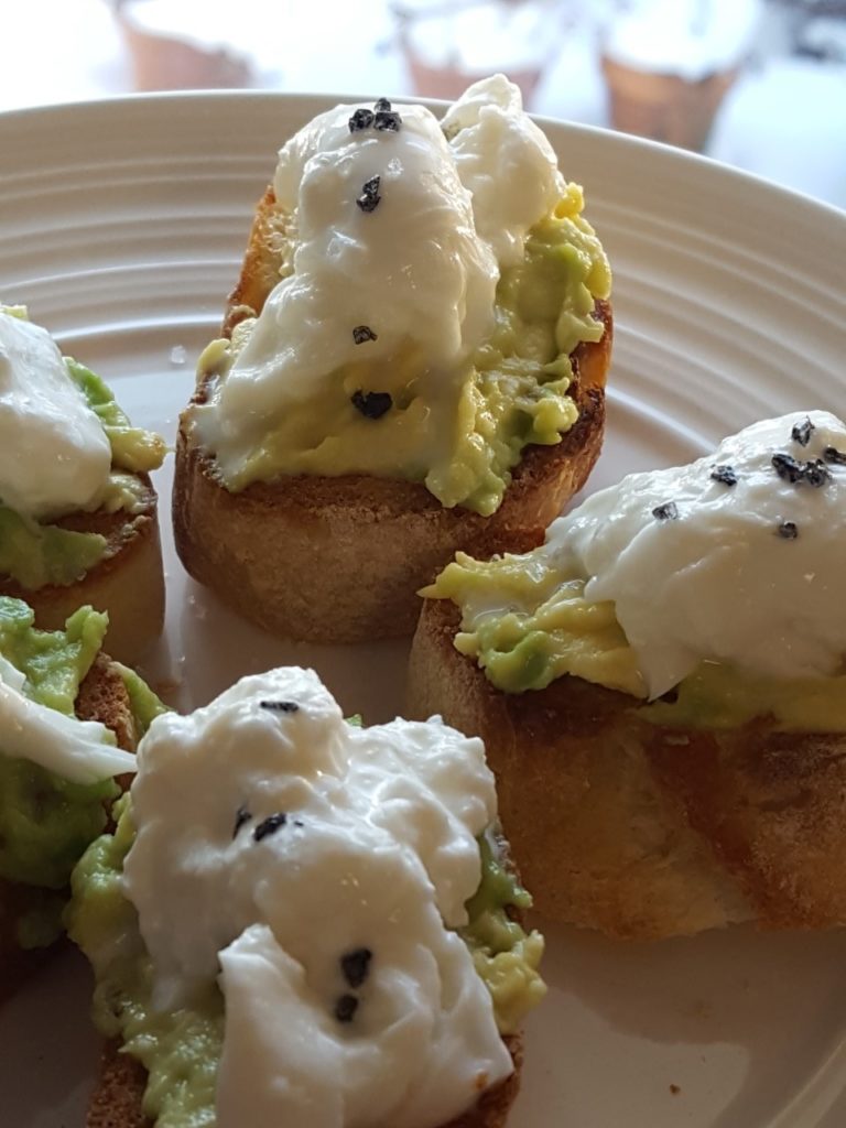 avocado burrata toasts